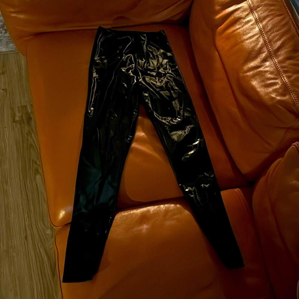 Commando Women’s Medium M black vinyl pants leggings